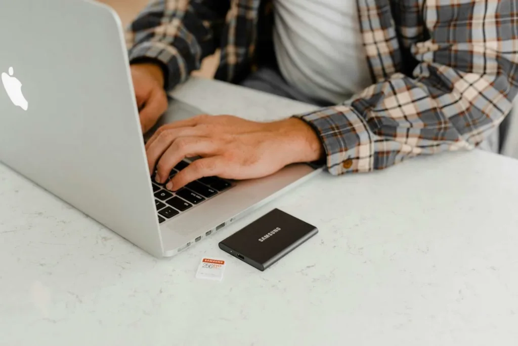 Understanding the Travel Agent Profession in 2024