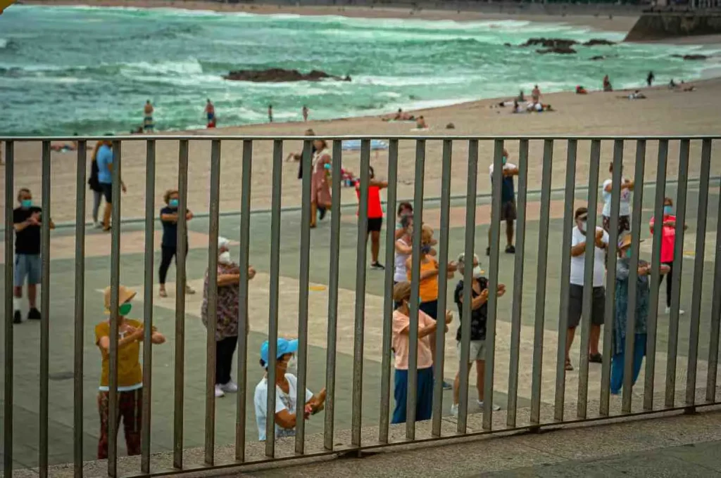 Border Crossings Theater of the Absurd