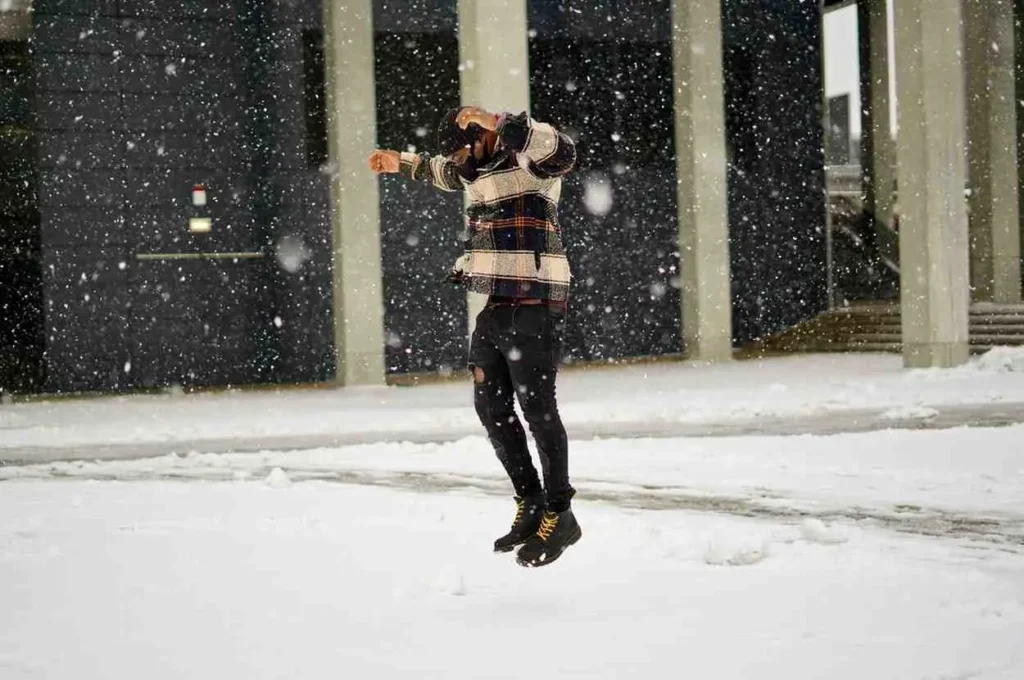 Winter (June - August) For Snow Sports and Cosy Retreats